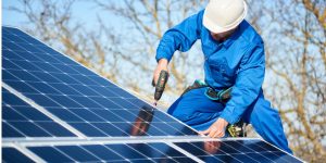 Installation Maintenance Panneaux Solaires Photovoltaïques à Malaussene